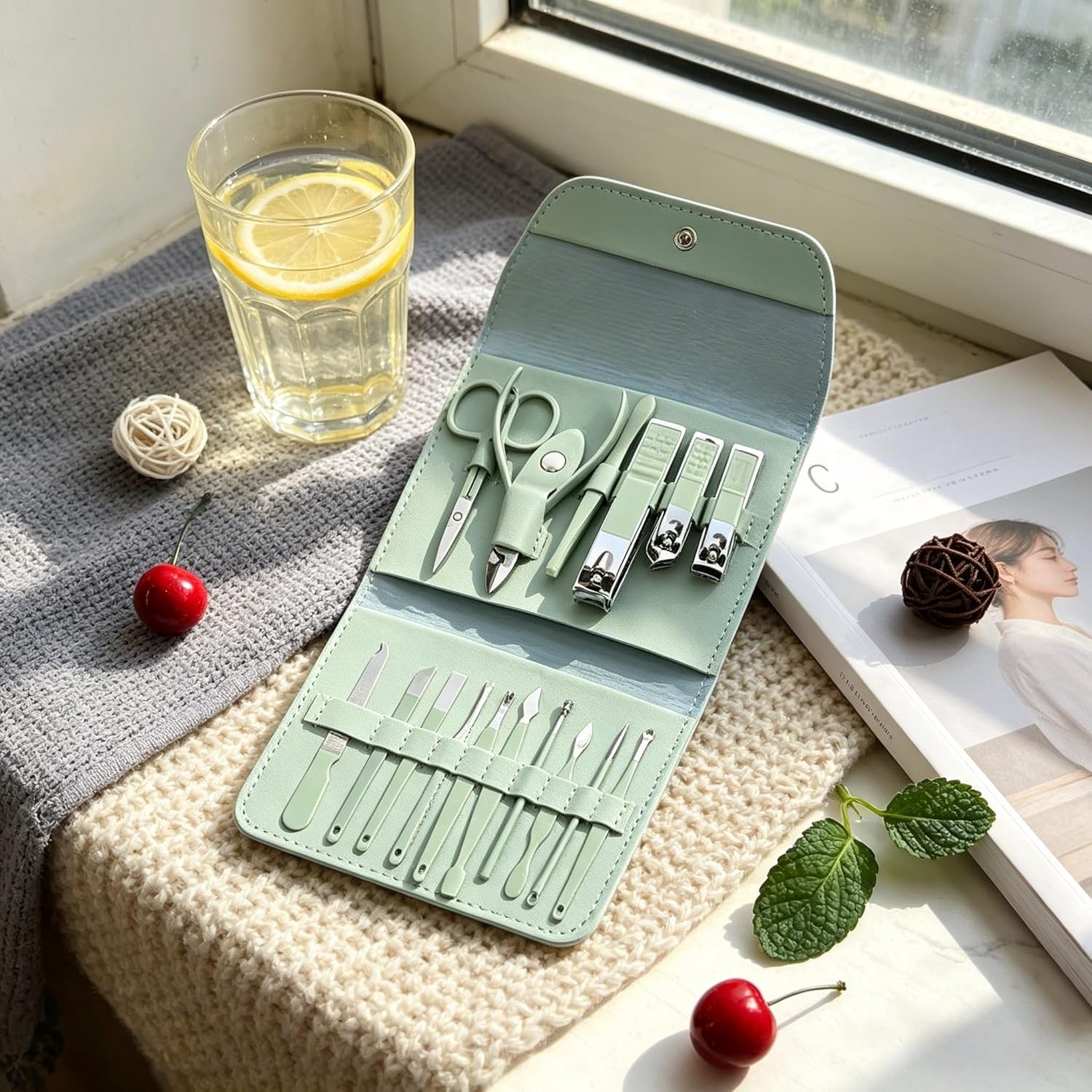 A must-have at home, a 16-piec - Mens Grooming Kit Case reseña y precio