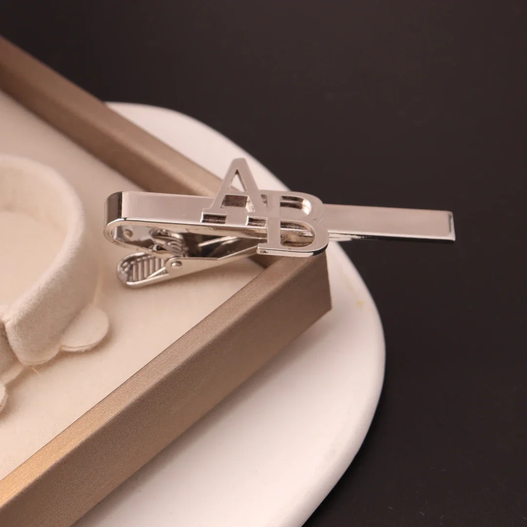 Custom Initial Tie Clip for Gr - Men'S Grooming Gifts reseña y precio
