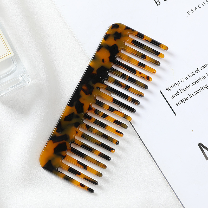 Acrylic Combs Travel Portable  - Men'S Grooming Bag reseña y precio